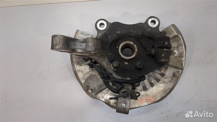 Ступица (кулак, цапфа) Chrysler Pacifica, 2017