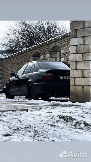 BMW 5 серия 4.4 AT, 1997, битый, 303 000 км