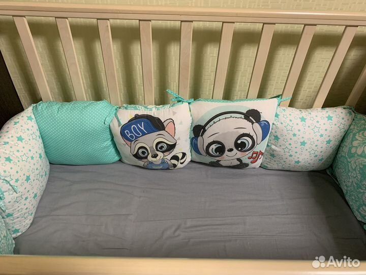 Бортики в кроватку