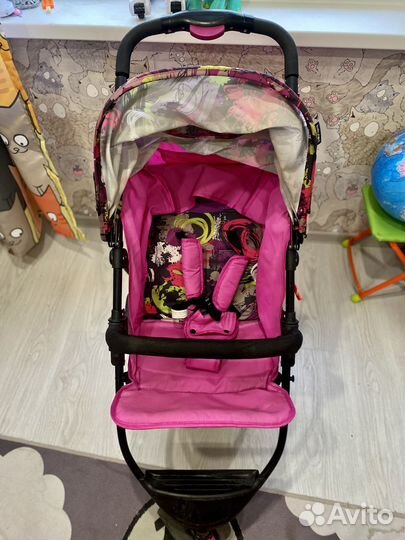 Прогулочная коляска