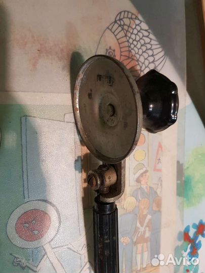 Закаточная машинка для жестяных банок