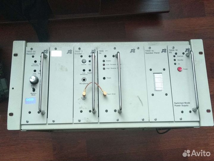Ретранслятор Tait для радиостанций и радиостанции