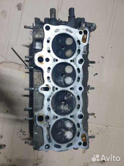 Продам по частям двигатель honda civic D14A2