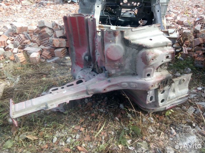 Лонжерон передний правый (четверть ) Fiat Punto 20