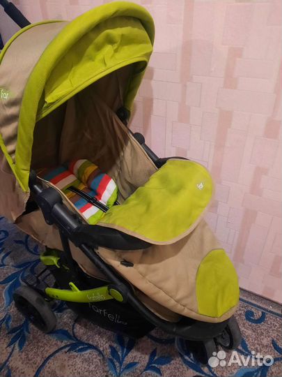 Коляска со столиком и чехлом на ножки farfello