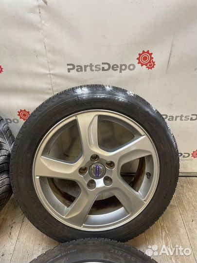 Колесо зимнее R17 / 215 / 50 Michelin 5x108 лит. 5