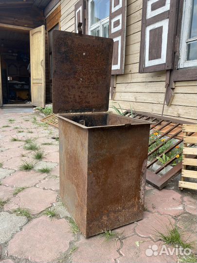 Ящик для хранения металлический