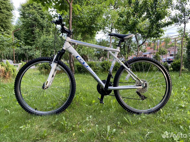 Велосипед GT agressor 3.0