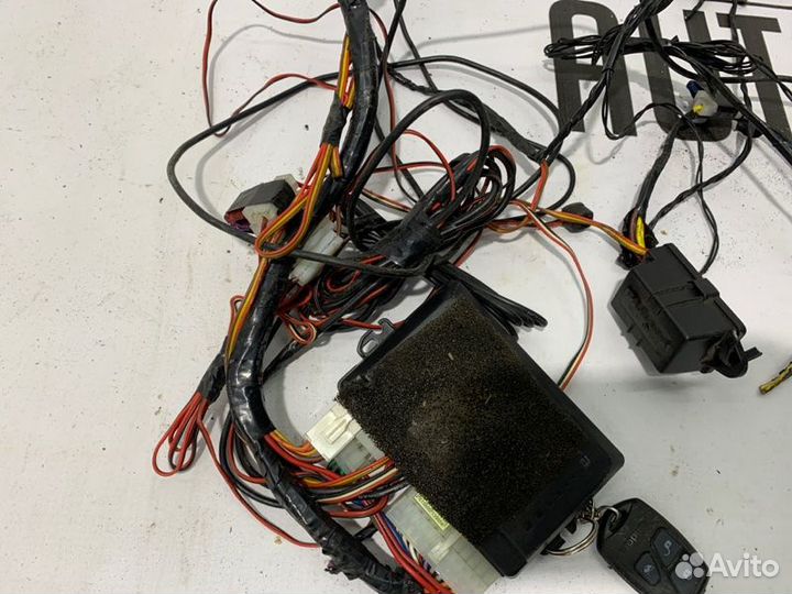 Сигнализация Pandora DXL3000