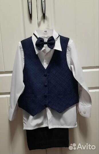 Костюм (брюки, рубашка, жилетка и бабочка)