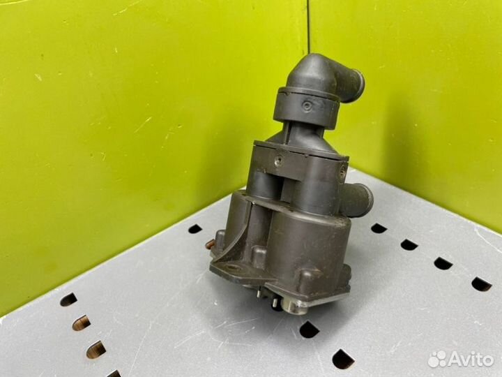 Клапана печки Mercedes-Benz S W126 М116 3.8 1990