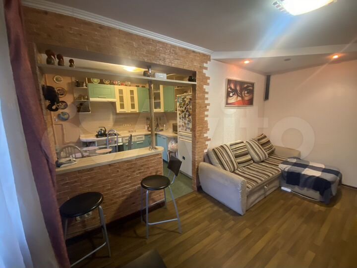 2-к. квартира, 60 м², 4/9 эт.