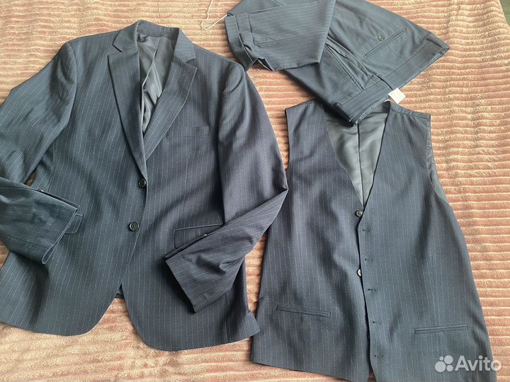 Костюм тройка мужской 50