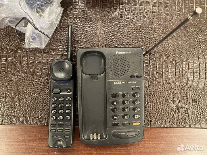 Телефон panasonic