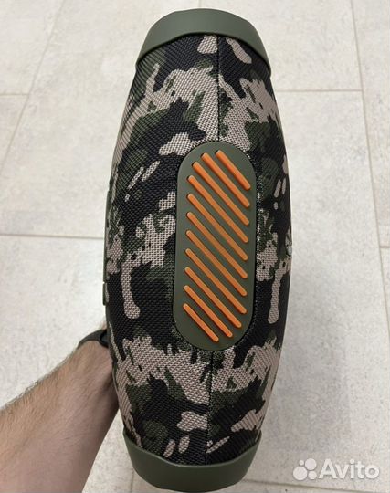 Большая колонка JBL Boombox 3