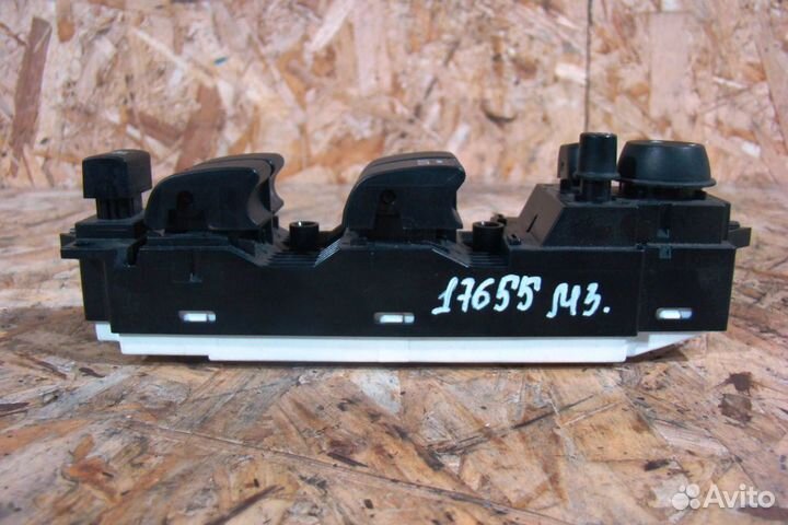 Mazda 3 BL Блок управления стеклоподъемниками