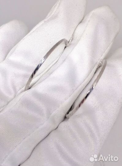 Золотые серьги