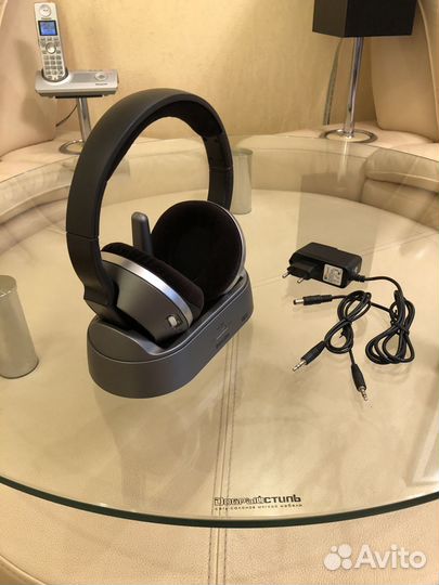 Беспроводные наушники Philips SBC HC8582/00