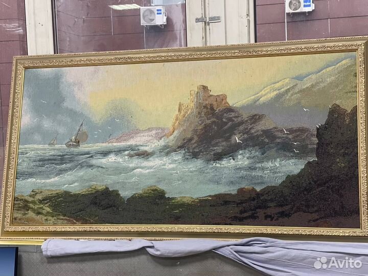 Картина парусник в бухте