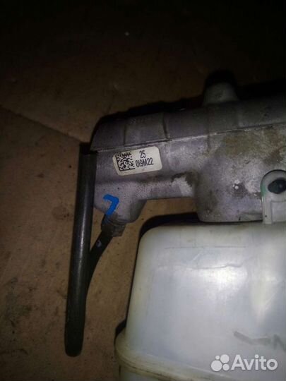 Тормозной цилиндр Nissan Terrano 3