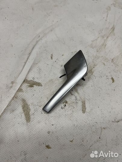 Внутренняя правая ручка audi q5 8r