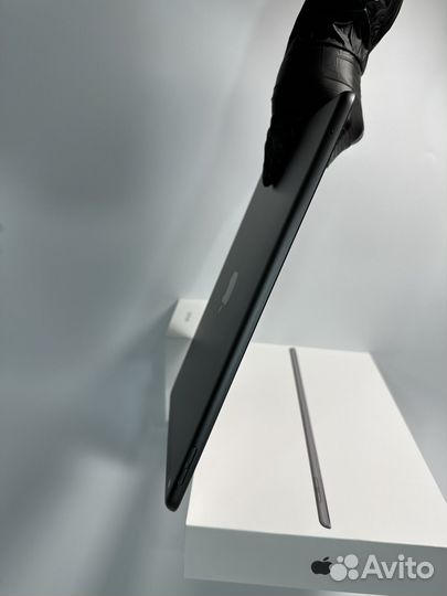 iPad 8th Gen 32gb Space Gray wifi+cellular акб 81