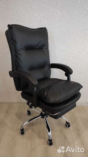 Кресло руководителя офисное, компьютерный стул