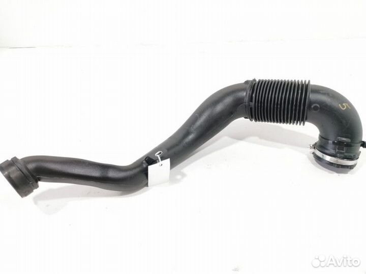 Патрубок чистого воздуха (к турбине) Land Rover