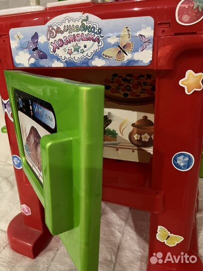 Детская кухня с посудой и продуктами