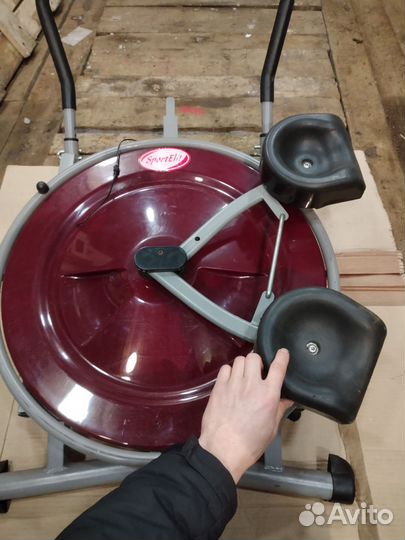 Тренажёр для пресса и ягодиц