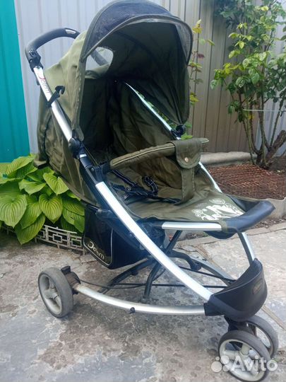 Прогулочная коляска