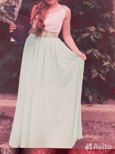 Платье в пол