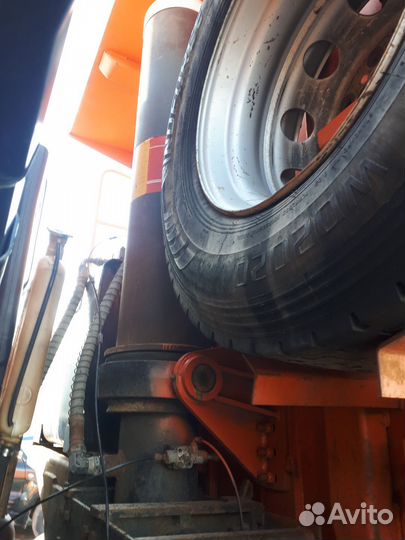 Shacman (Shaanxi) F2000, 2012