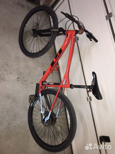 Велосипед gt avalanche comp 29