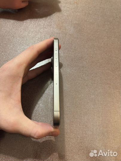 iPhone 15 Pro, 256 ГБ