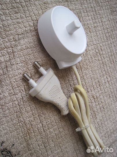 Зарядное для эл. зубной щетки Braun Type:3757