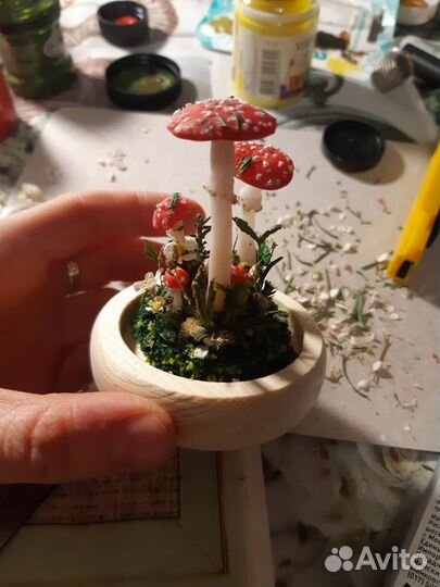 Клош стеклянный с мухоморами