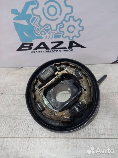 Механизм тормозной правый Kia Rio 4