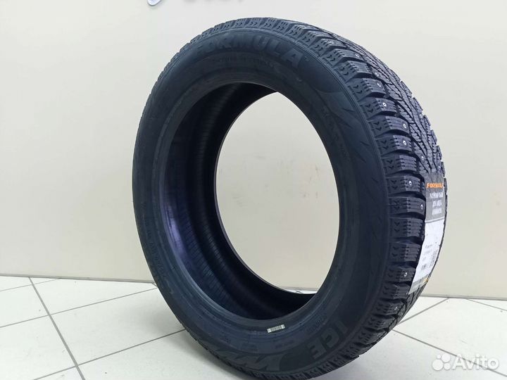 Pirelli Formula Ice 215/50 R17 95T
