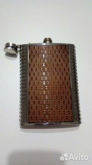 Фляжка карманная