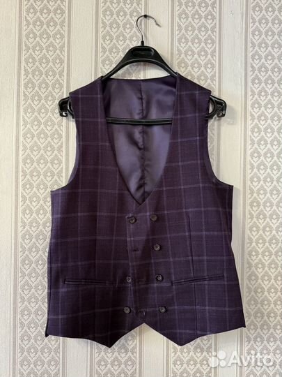 Костюм брючный тройка