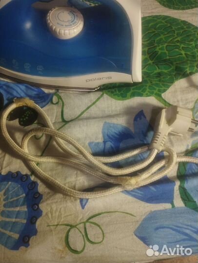 Утюг Polaris PIR 2042 / sterlingg ST-6648