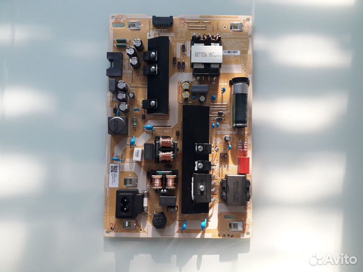 Разбор Samsung UE50TU7570U