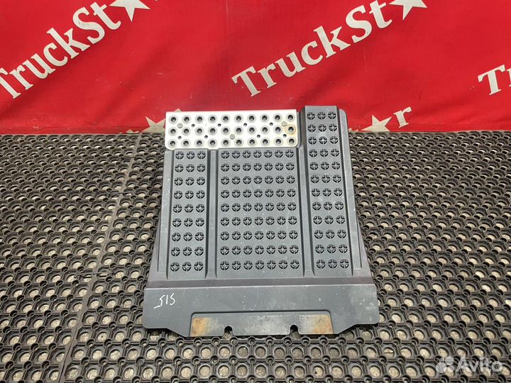 Крышка ящика АКБ 2018г. Scania 6-series