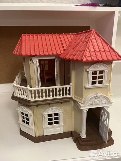 Домик кукольный sylvanian family