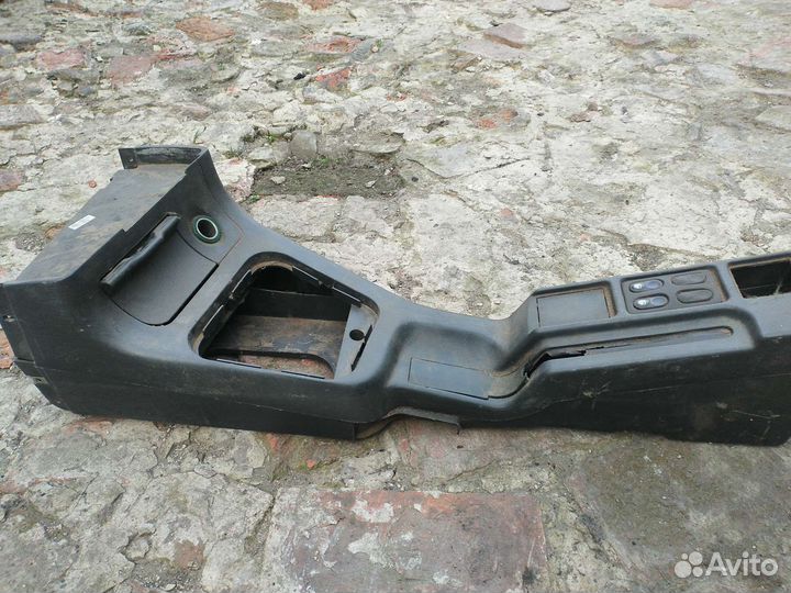 Центральная консоль