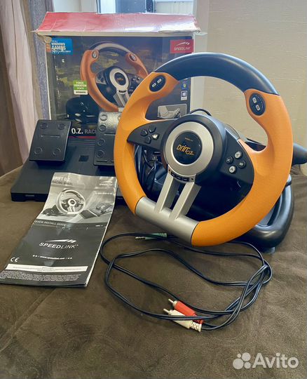 Продам руль с педалями для компьютера Новый