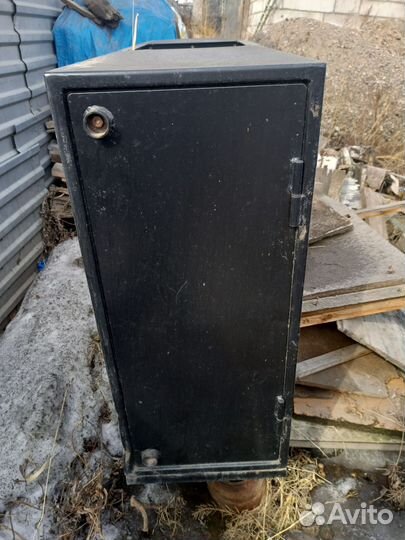 Ящик для инструментов на тягач