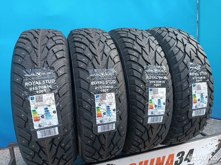 Royal Black Royal Stud 215/70 R16 100T
