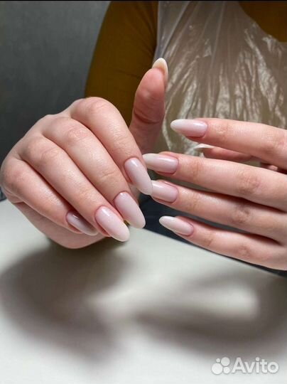 Наращивание ногтей на дому